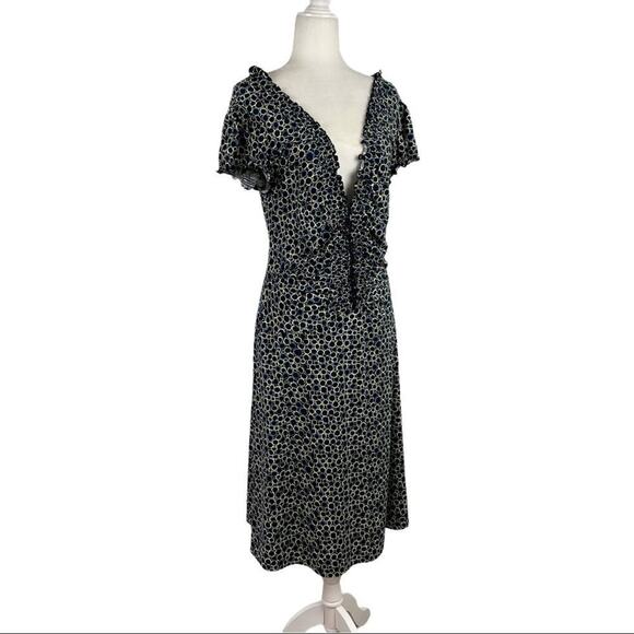 BCBGMAXAZRIA ruffle V Neck Midi Dress - Picture 3 of 12